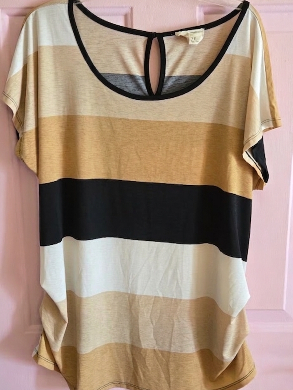 Relaxed Short-Sleeve Striped Blouse in Beige, Black & White